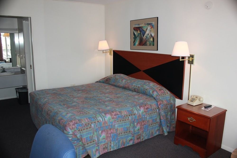 Red Carpet Inn - Louisville Ngoại thất bức ảnh