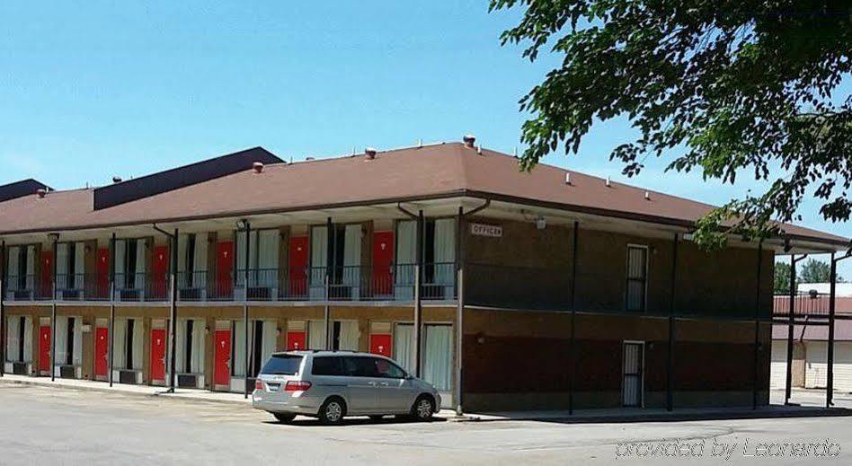 Red Carpet Inn - Louisville Ngoại thất bức ảnh