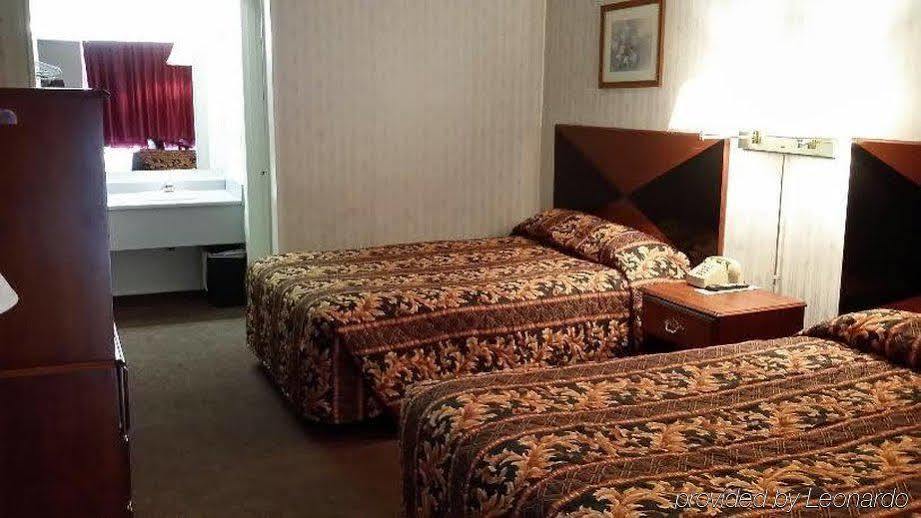 Red Carpet Inn - Louisville Ngoại thất bức ảnh