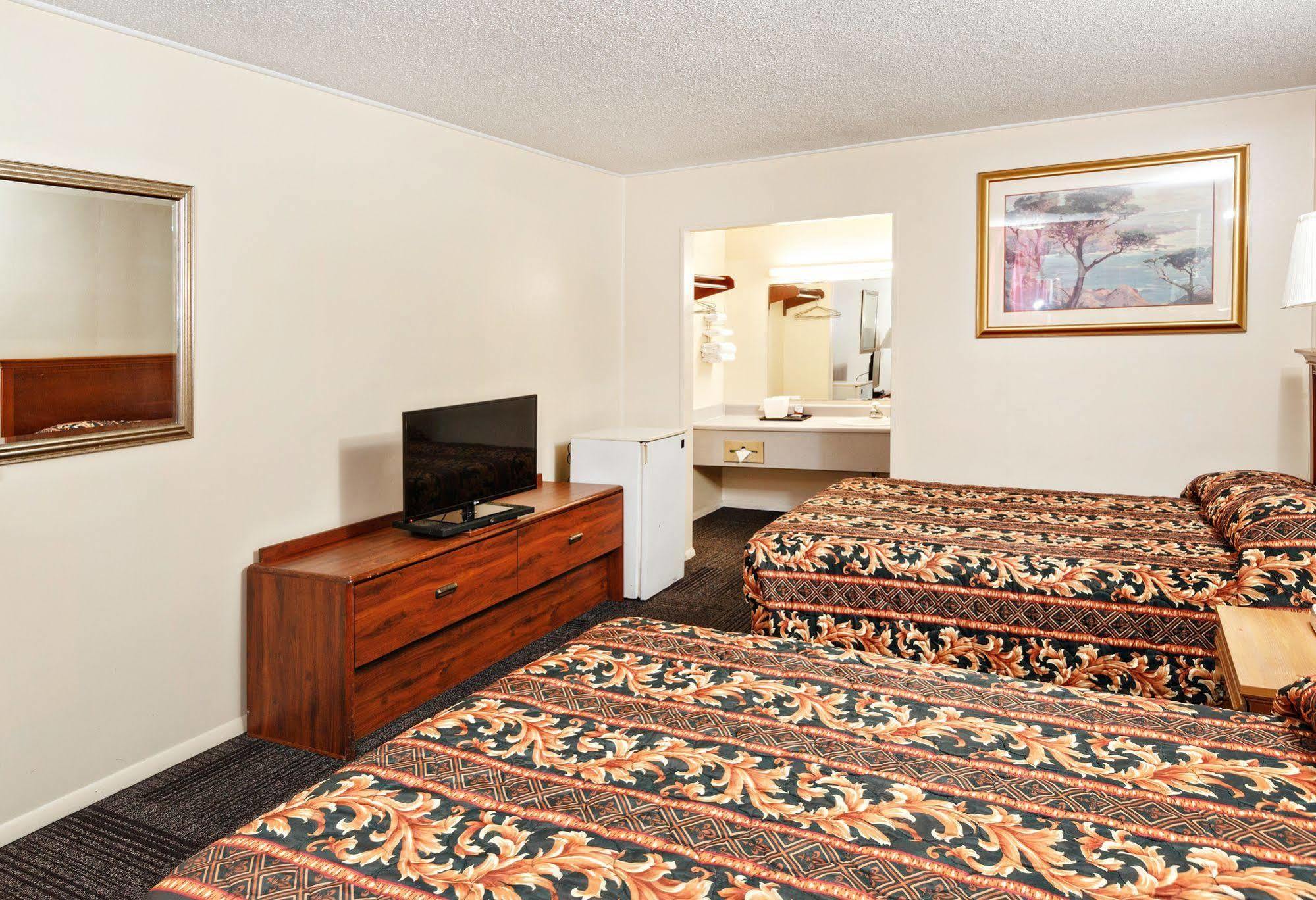 Red Carpet Inn - Louisville Ngoại thất bức ảnh